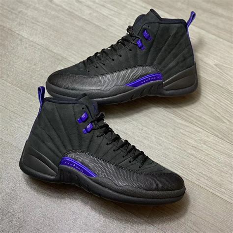 nike jordan 12 black